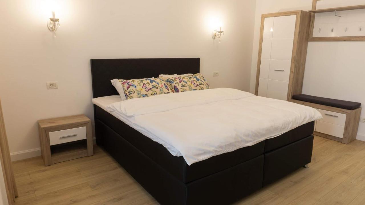 M Rooms Bukarest Kültér fotó
