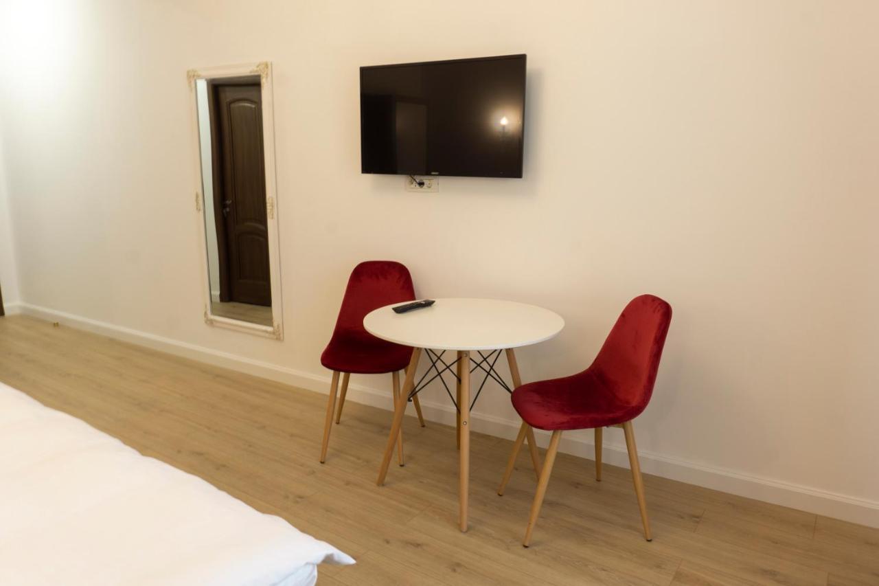 M Rooms Bukarest Kültér fotó