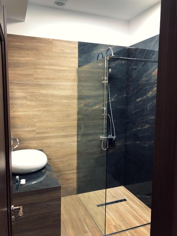 M Rooms Bukarest Kültér fotó